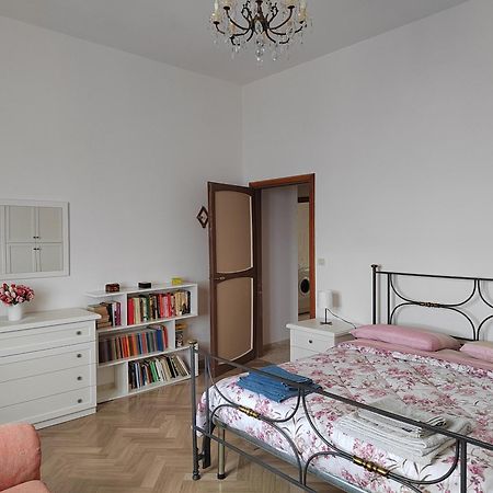 B&B La Finestra Sul Mare Рипатрансоне Екстериор снимка